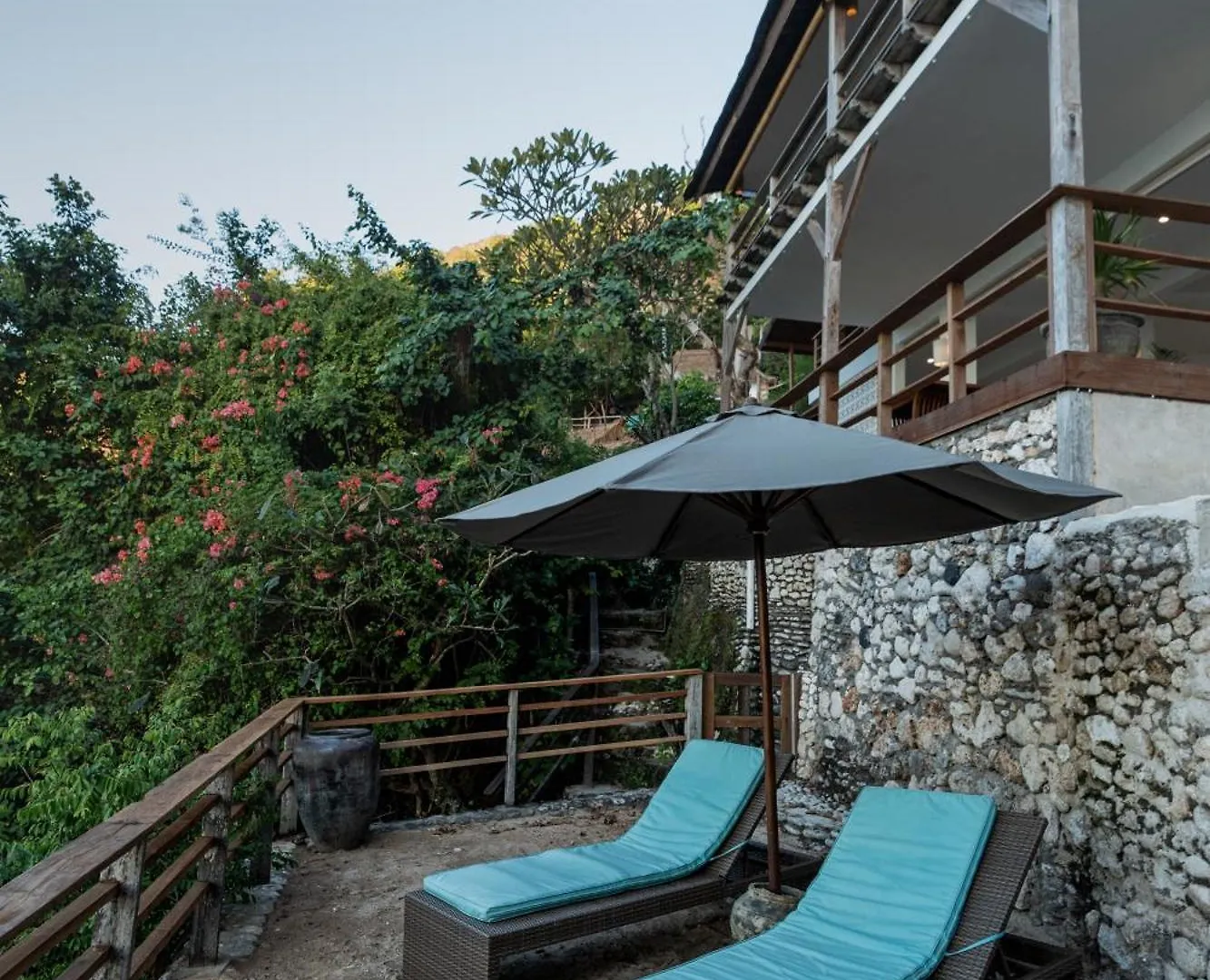 Villa Ayunan 3 Bedroom On Bingin Beach Uluwatu  Holiday home