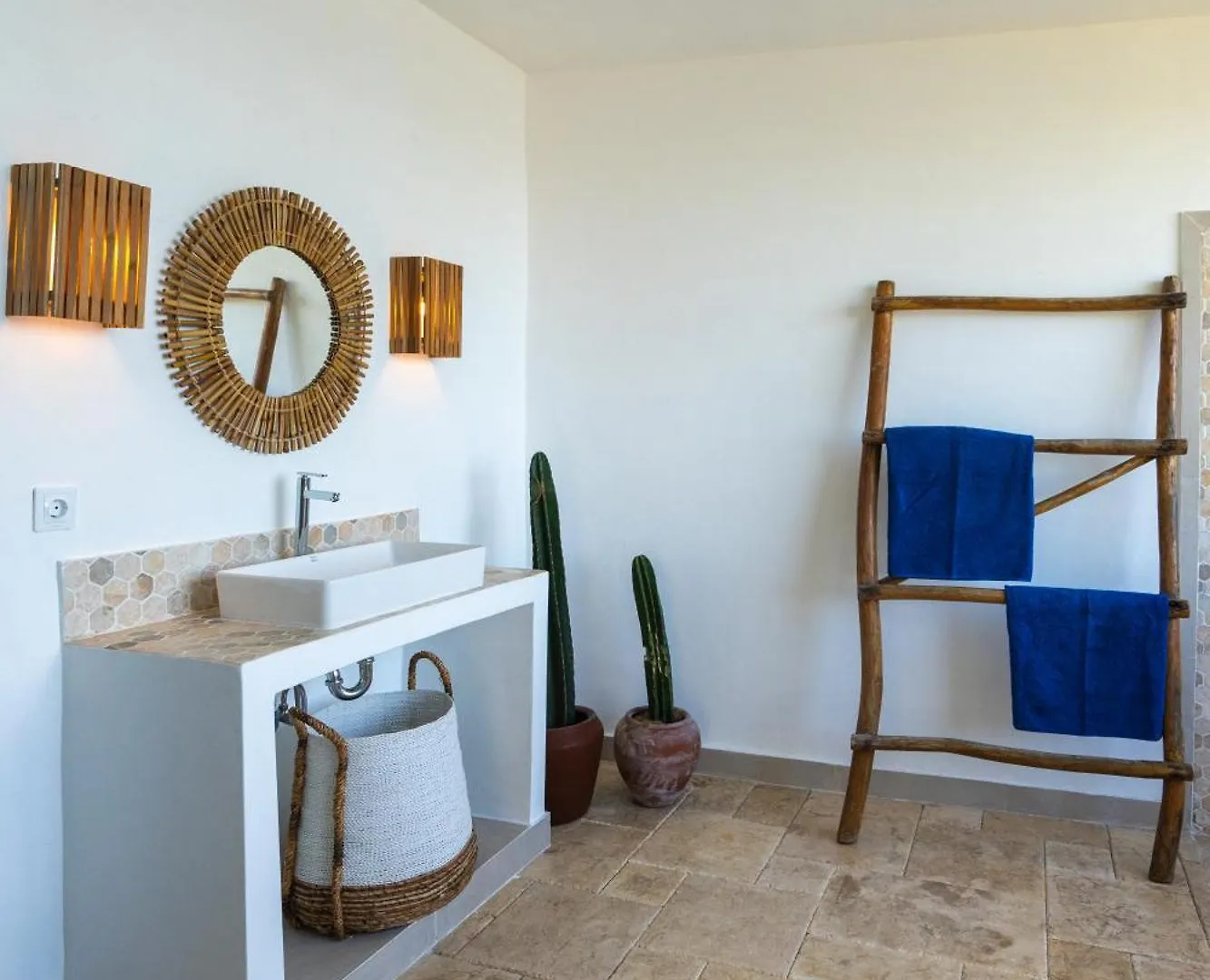 Uluwatu Villa Ayunan 3 Bedroom On Bingin Beach 0*,  אינדונזיה