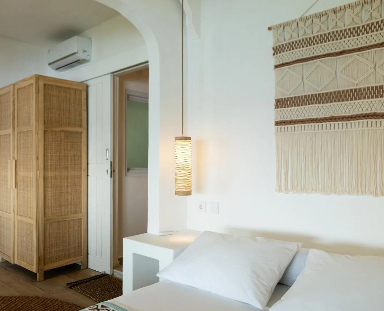 Uluwatu Villa Ayunan 3 Bedroom On Bingin Beach 0*,
