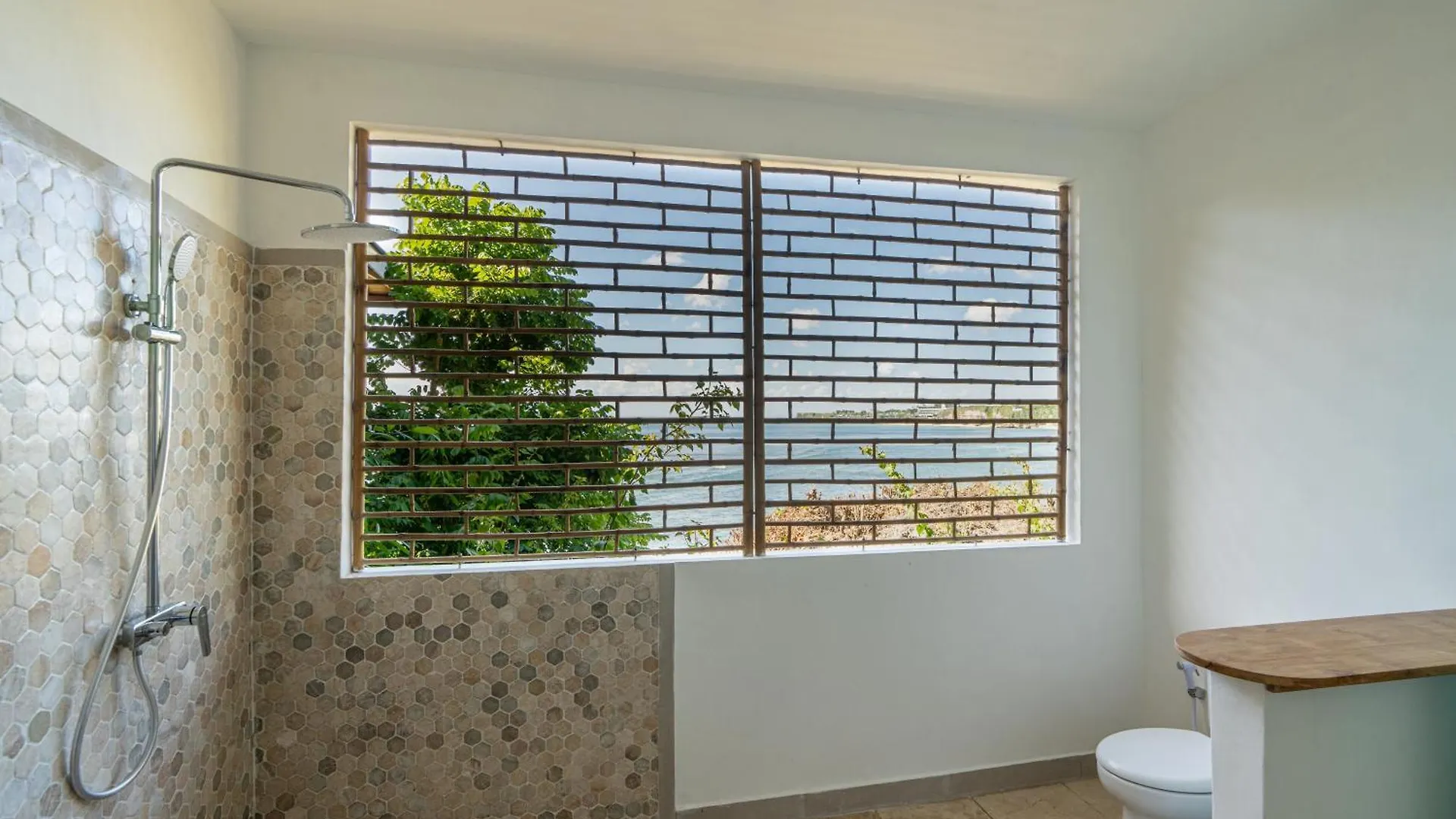Uluwatu Villa Ayunan 3 Bedroom On Bingin Beach בית נופש